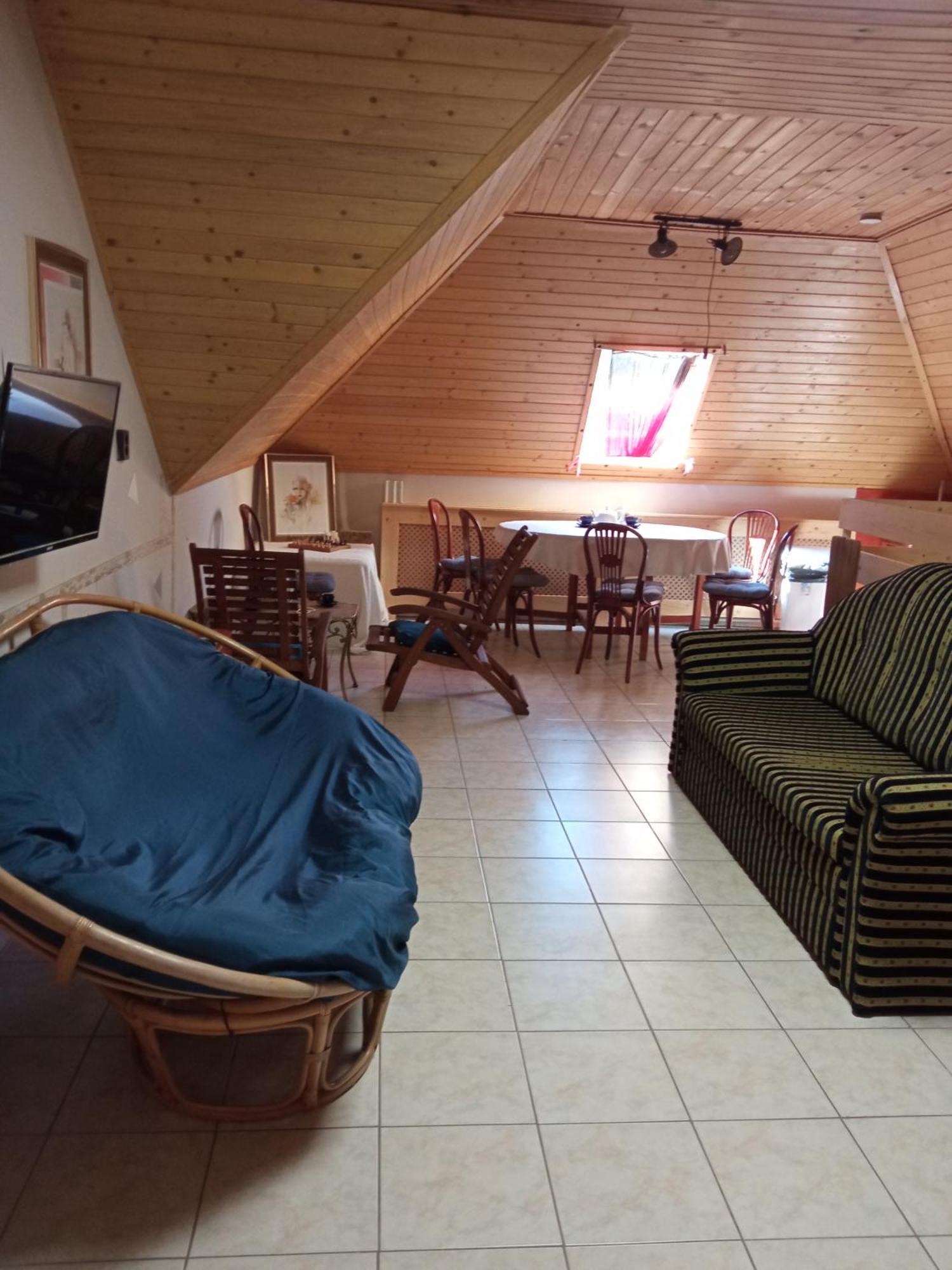 Vakacio Apartman Balatonalmádi Exteriör bild