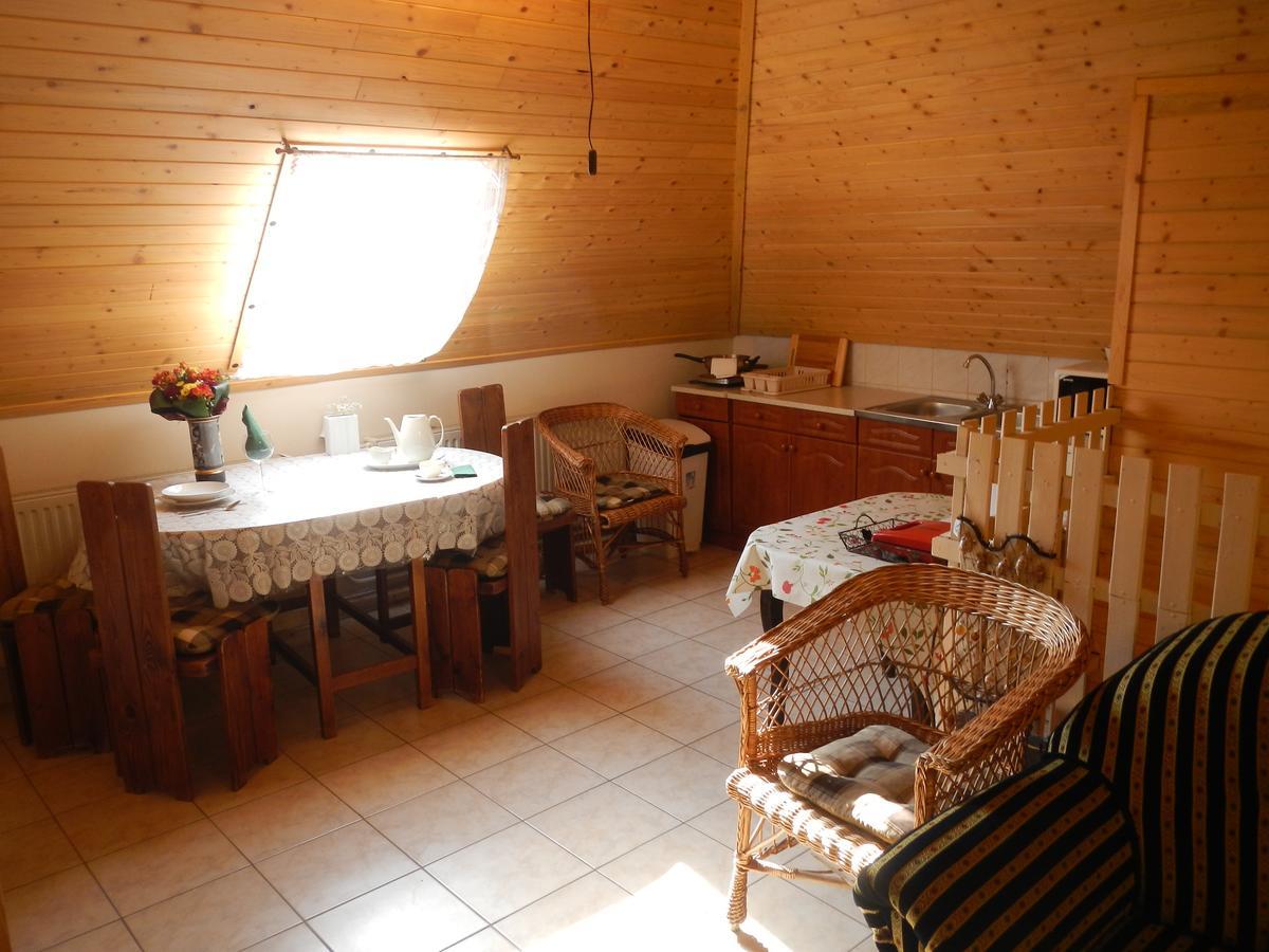 Vakacio Apartman Balatonalmádi Exteriör bild